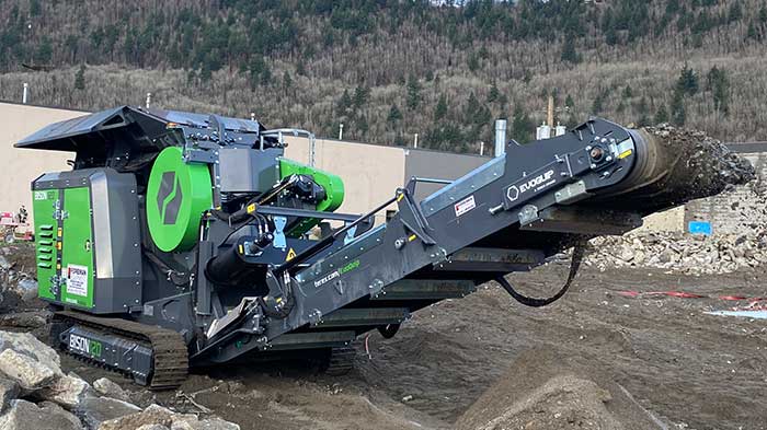 Bison-120-crushing-concrete-700x394px Bison 10 crushojg concrete on job site