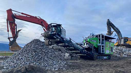 Bison 120 crushing concrete rubble