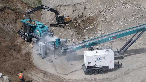 PT400 Portable Jaw crushing blasted rock