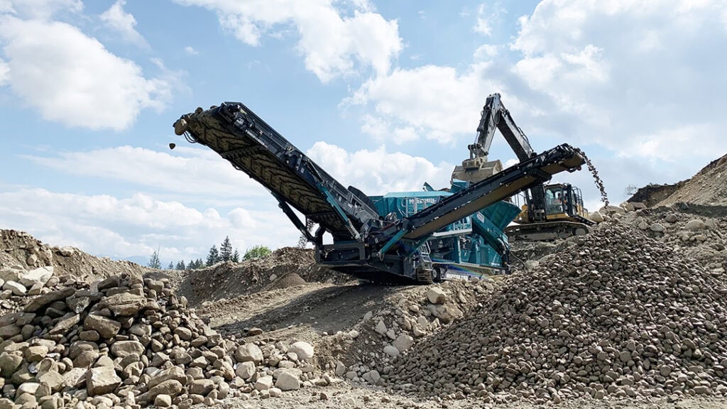 producing clean, separated aggregate on-site